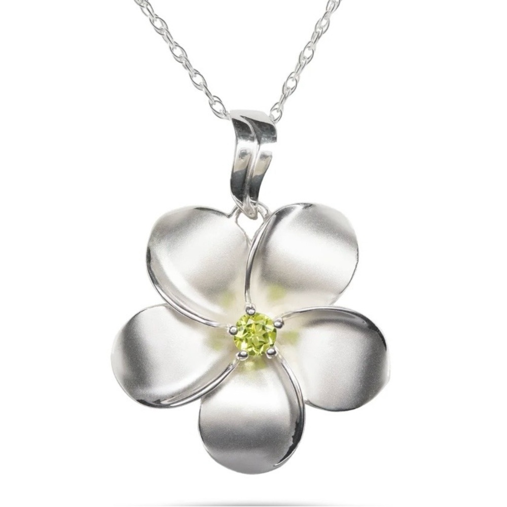 Hawaiian Sterling Silver Satin Plumeria Pendant 28mm with Peridot Stone -